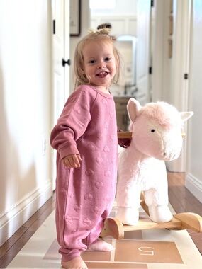 Gunamuna Pink Heart-Textured Jumpsuit - I Heart U, size 2T
